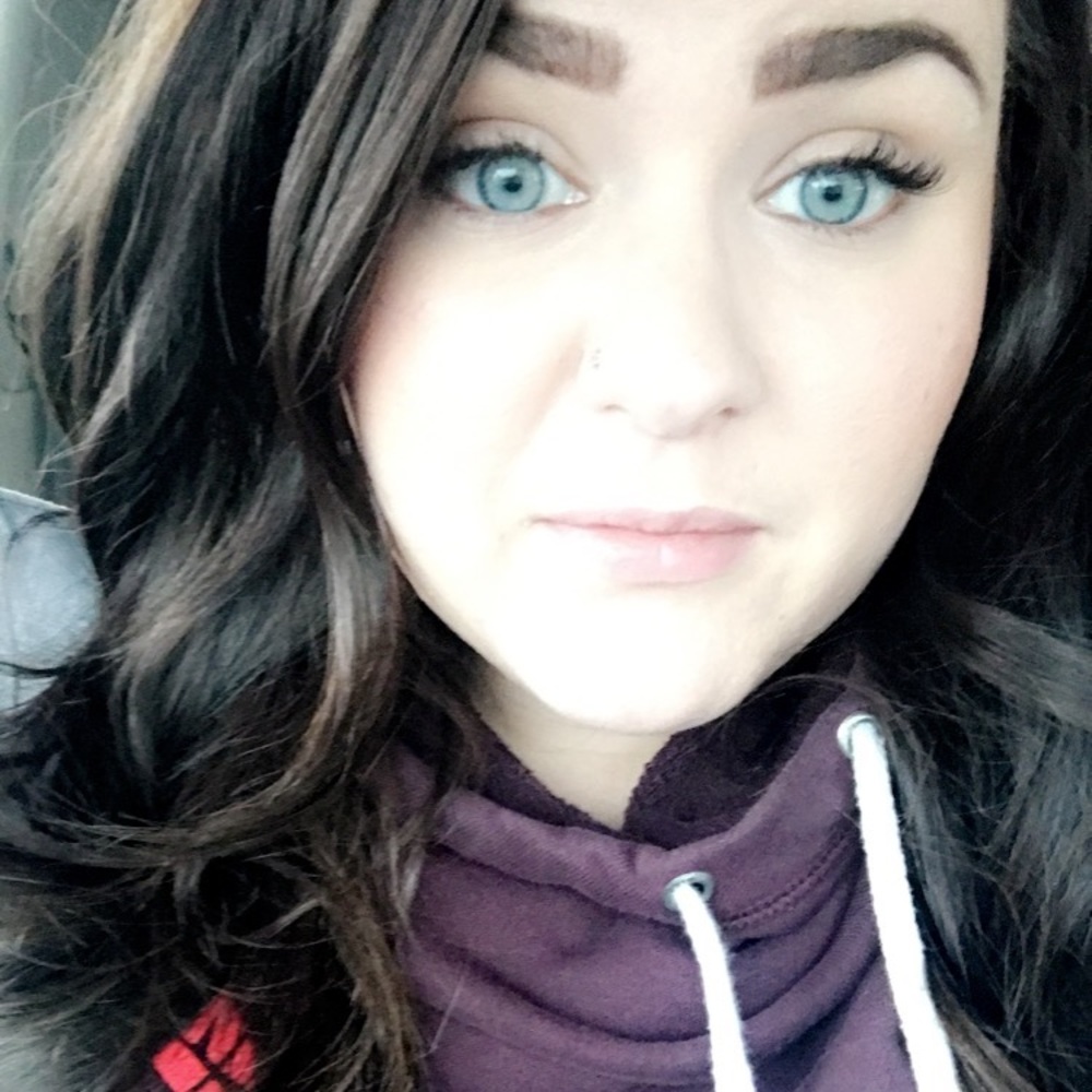 Meet your Posher, Brittany